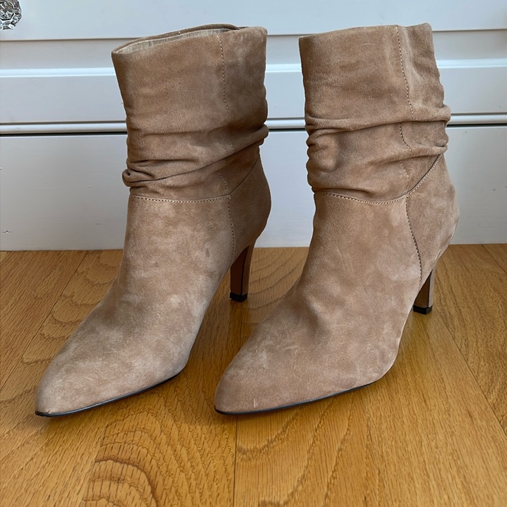 Adrienne Vittadini Boots